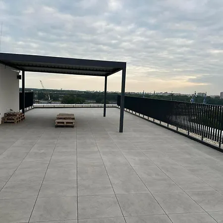 Pristavna Modern Apartment, Design & Parking, * Bratislava