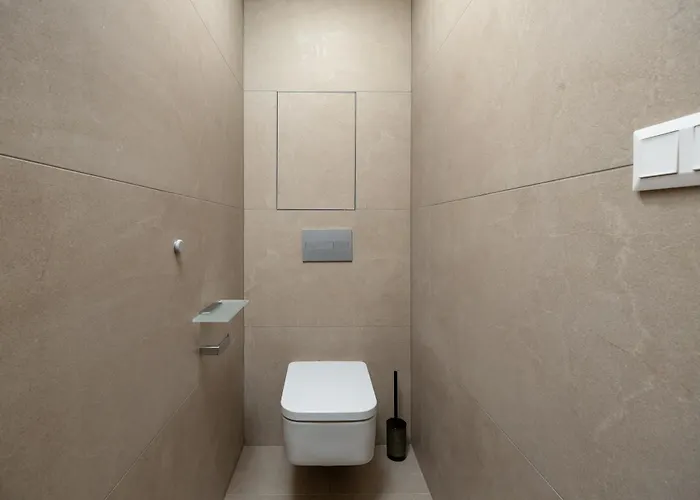 Pristavna Modern Apartment, Design & Parking, Apartment
