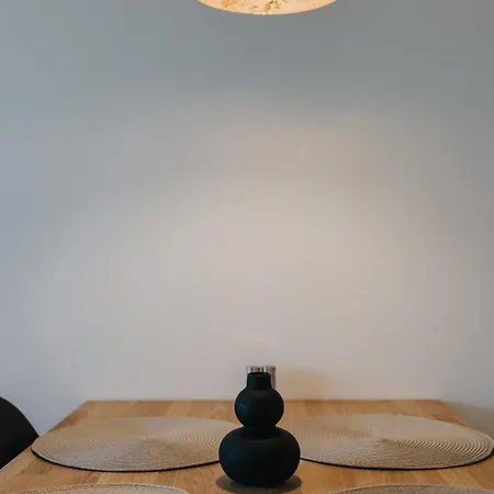 Pristavna Modern Apartment, Design & Parking, アパート ブラチスラヴァ