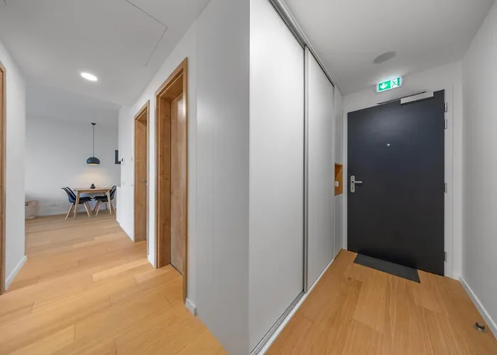 Pristavna Modern Apartment, Design & Parking, Διαμέρισμα *